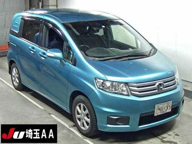 Honda Freed SPIKE, 2013 год